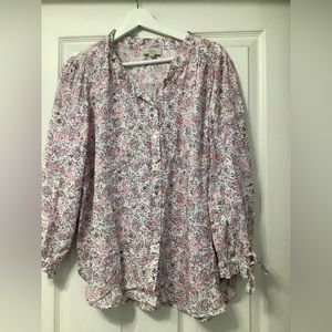 Loft brand women’s 3/4 sleeve blouse. Size L excellent condition